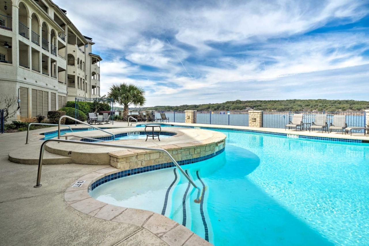 Lakefront Lago Vista Condo With Resort Amenities! Buitenkant foto