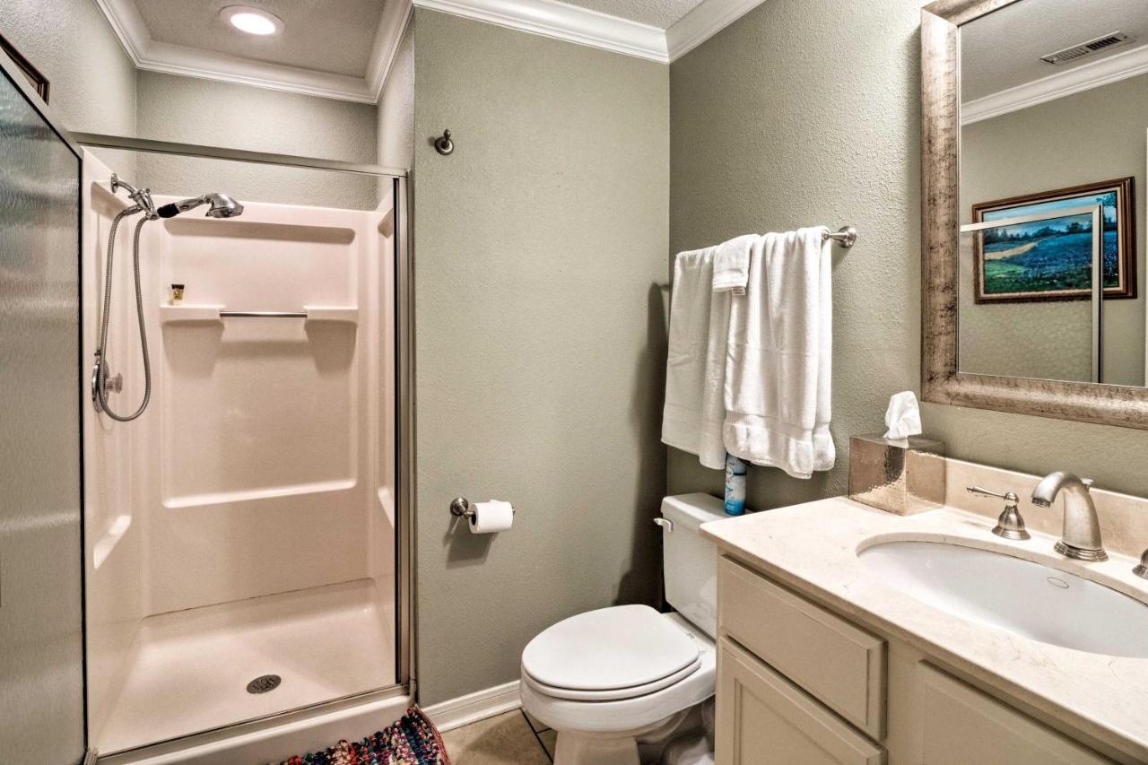 Lakefront Lago Vista Condo With Resort Amenities! Buitenkant foto